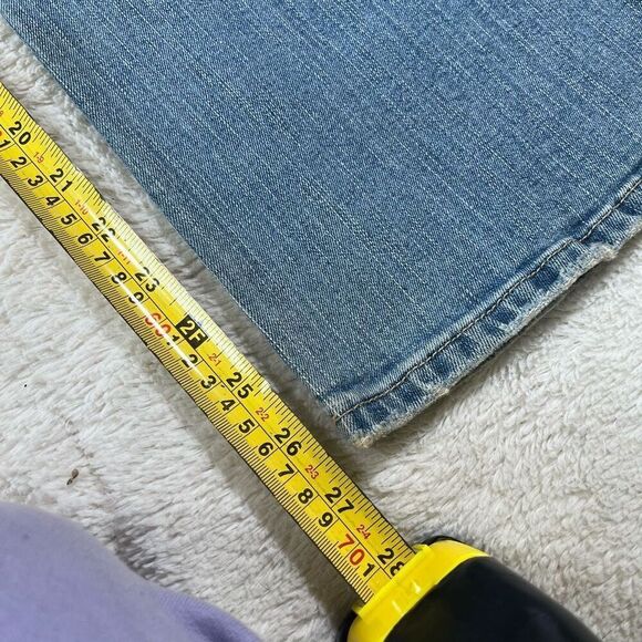 Vintage Y2K Refuge Light Wash Flare Wide Leg Preppy Jeans - Picture 8 of 9